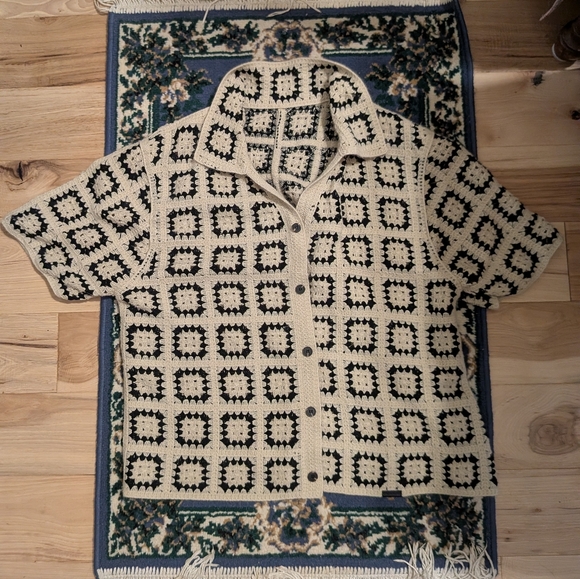 Sumwon Other - Sumwon Granny Square Black And Tan Cardigan/Button Down Shirt M